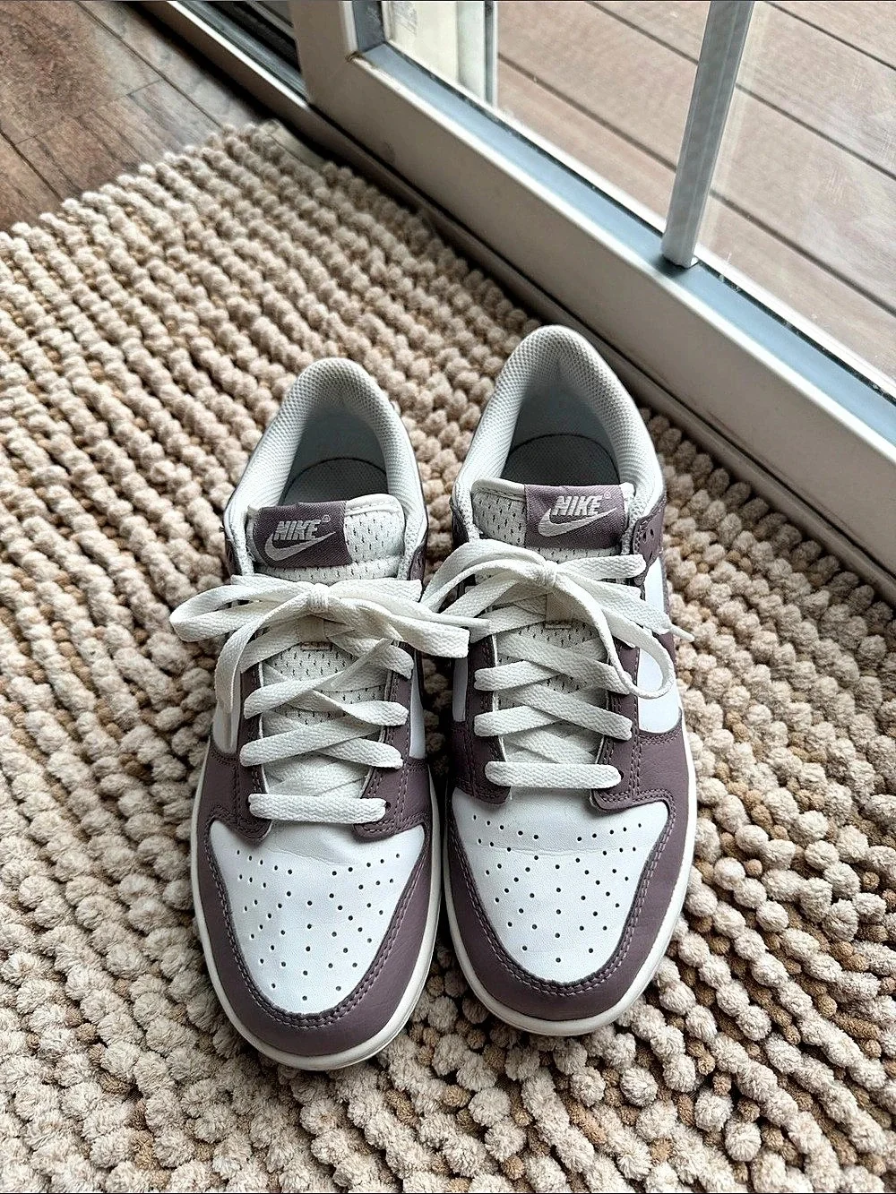Nike Dunk Low Sneakers White & Purple US 7Y Like New